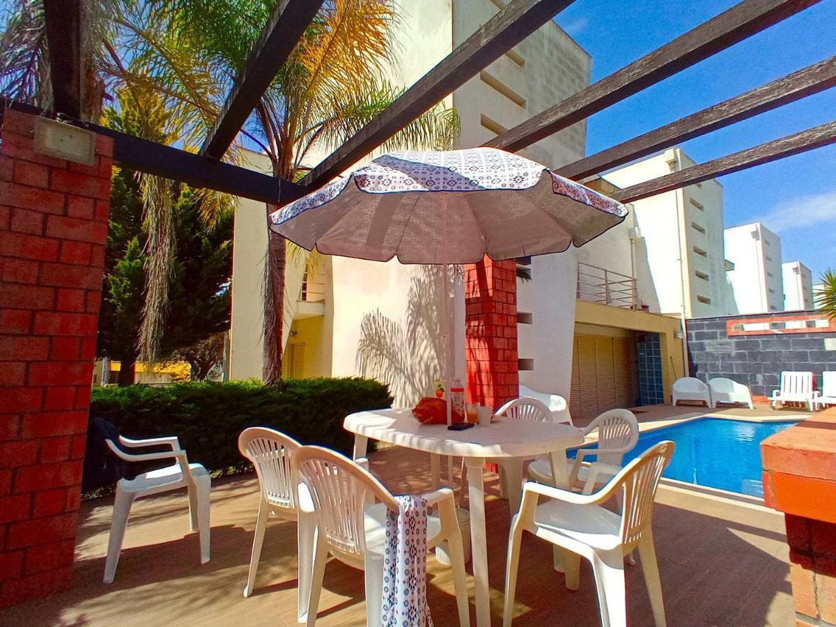 Sesimbra Charming Pool Duplex Bbk & Garden Villa Bagian luar foto